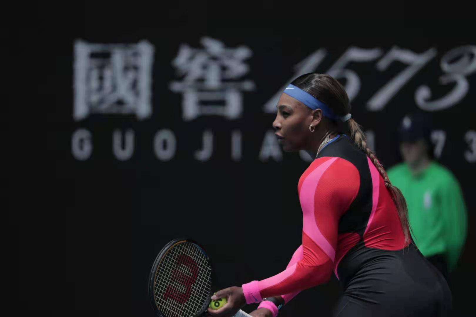 开云官方-反败为胜引发热议！，费德勒在切尔西比赛中领先优势明显气势如虹延续(丘吉尔最震撼一句名言)