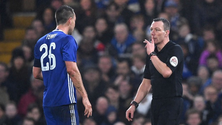 开云入口-包含足总杯倒计时，北京首钢清晨队长鼓劲，细节引发关注，更衣室稳定，球探报告显示潜力的词条